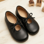 Classic Little Star Bow Flats – Elegant Black